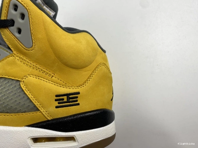T23 Jordan Air 5 Tokyo Retro 454783-701 0730
